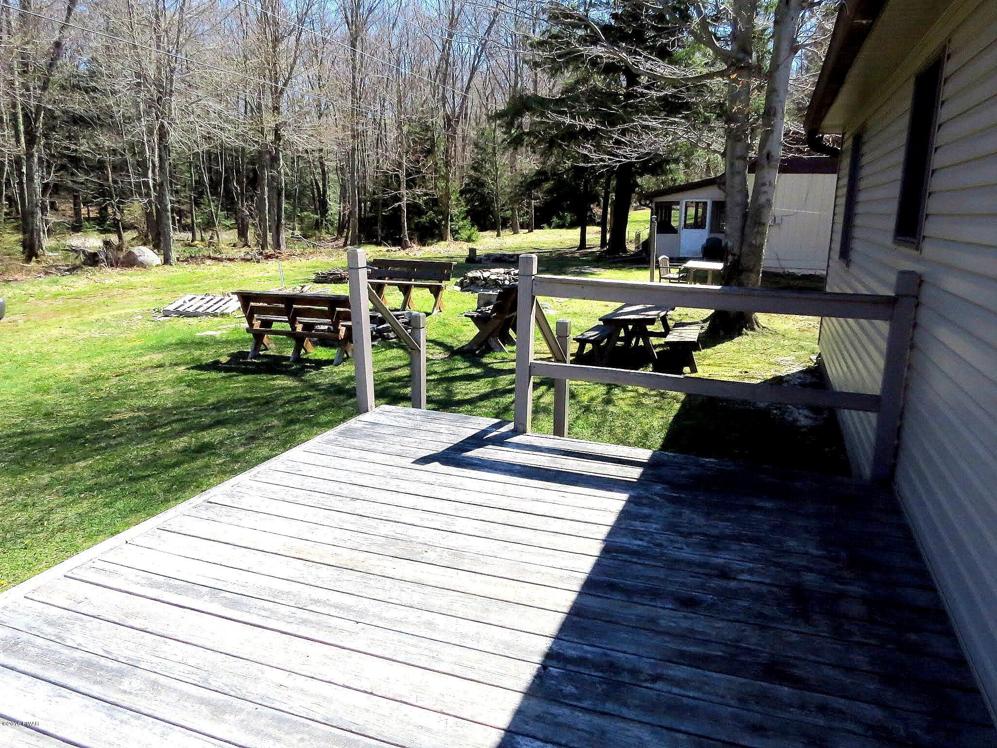 228 North Shore Road Hawley, PA 18428 - Photo 21 of 24