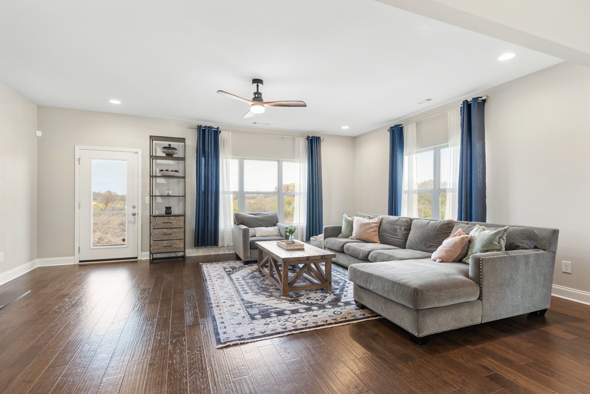 587 Lingering Way Hendersonville, TN 37075 - Photo 6 of 46