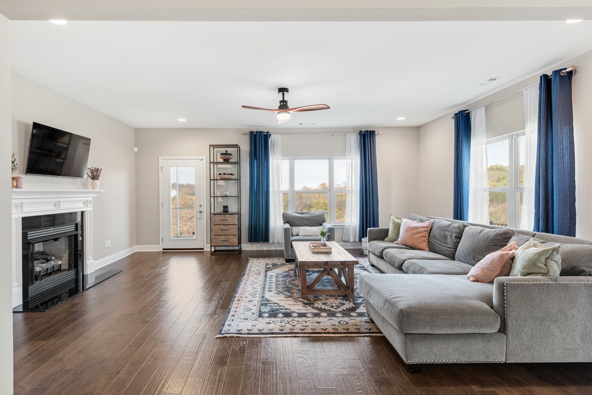 587 Lingering Way Hendersonville, TN 37075 - Photo 7 of 46