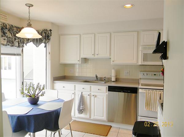 16 Abington Road, Unit 16 Danvers, MA 01923 - Photo 10 of 19 Gallery Image 10