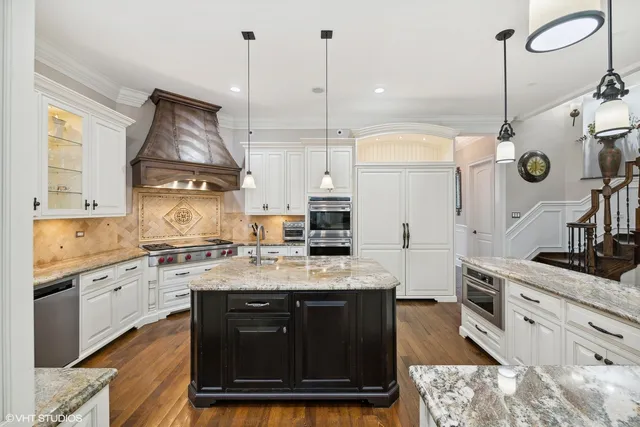 $5,200,000 | 1515 North North Park Avenue, Chicago, IL 60610