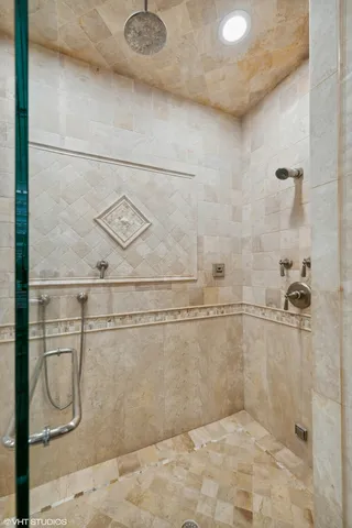 $5,200,000 | 1515 North North Park Avenue, Chicago, IL 60610