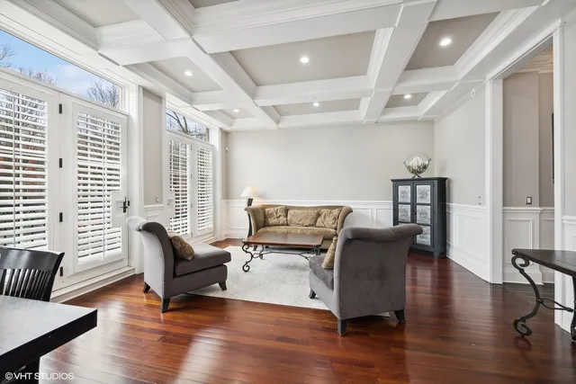 $5,200,000 | 1515 North North Park Avenue, Chicago, IL 60610