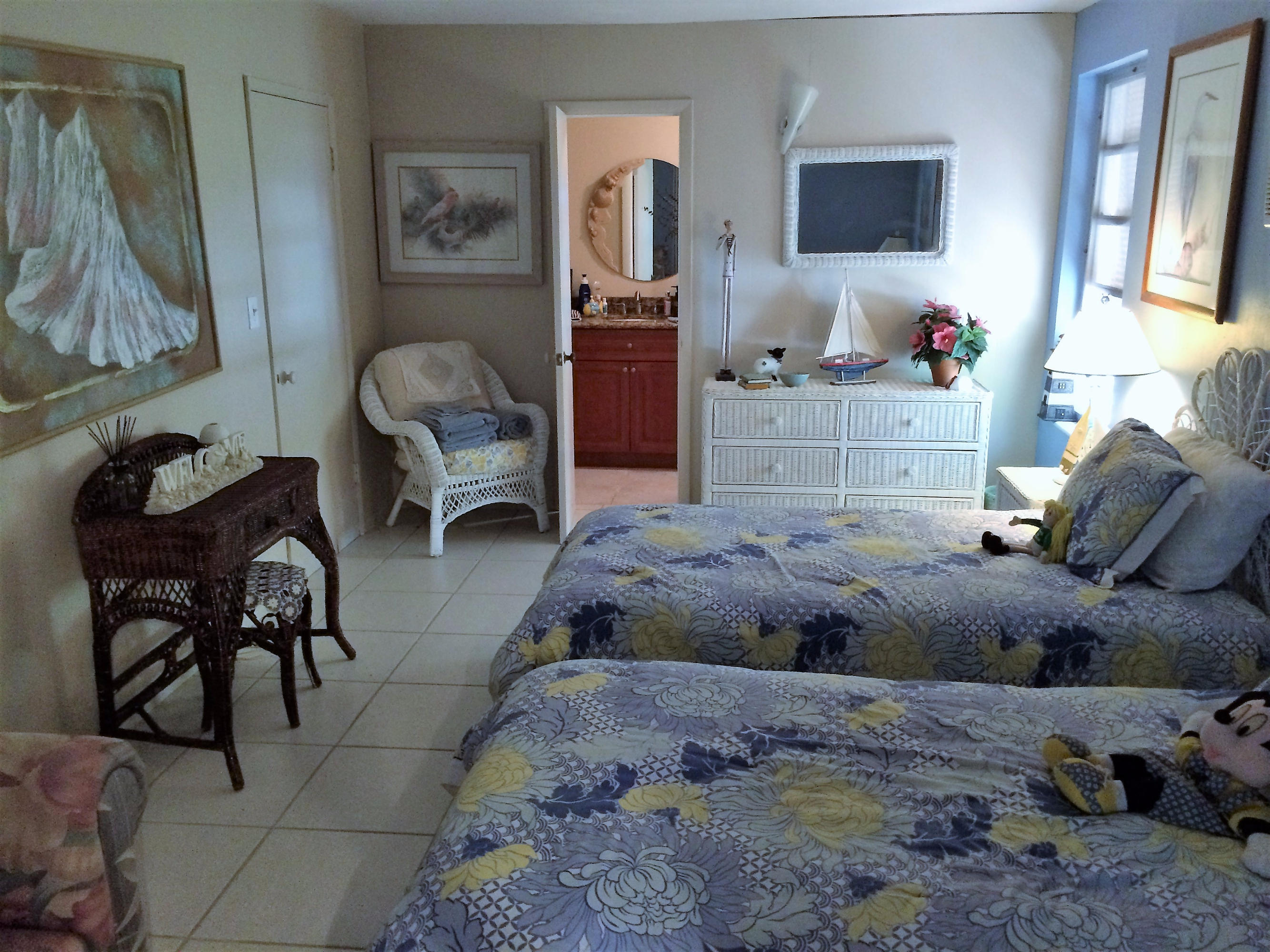 1023 Dove Road Key Largo, FL 33037 - Photo 8 of 17 2nd bedroom