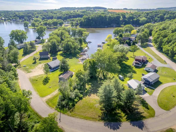 $209,900 | L21-tanager East Redstone Drive, La Valle, WI 53941