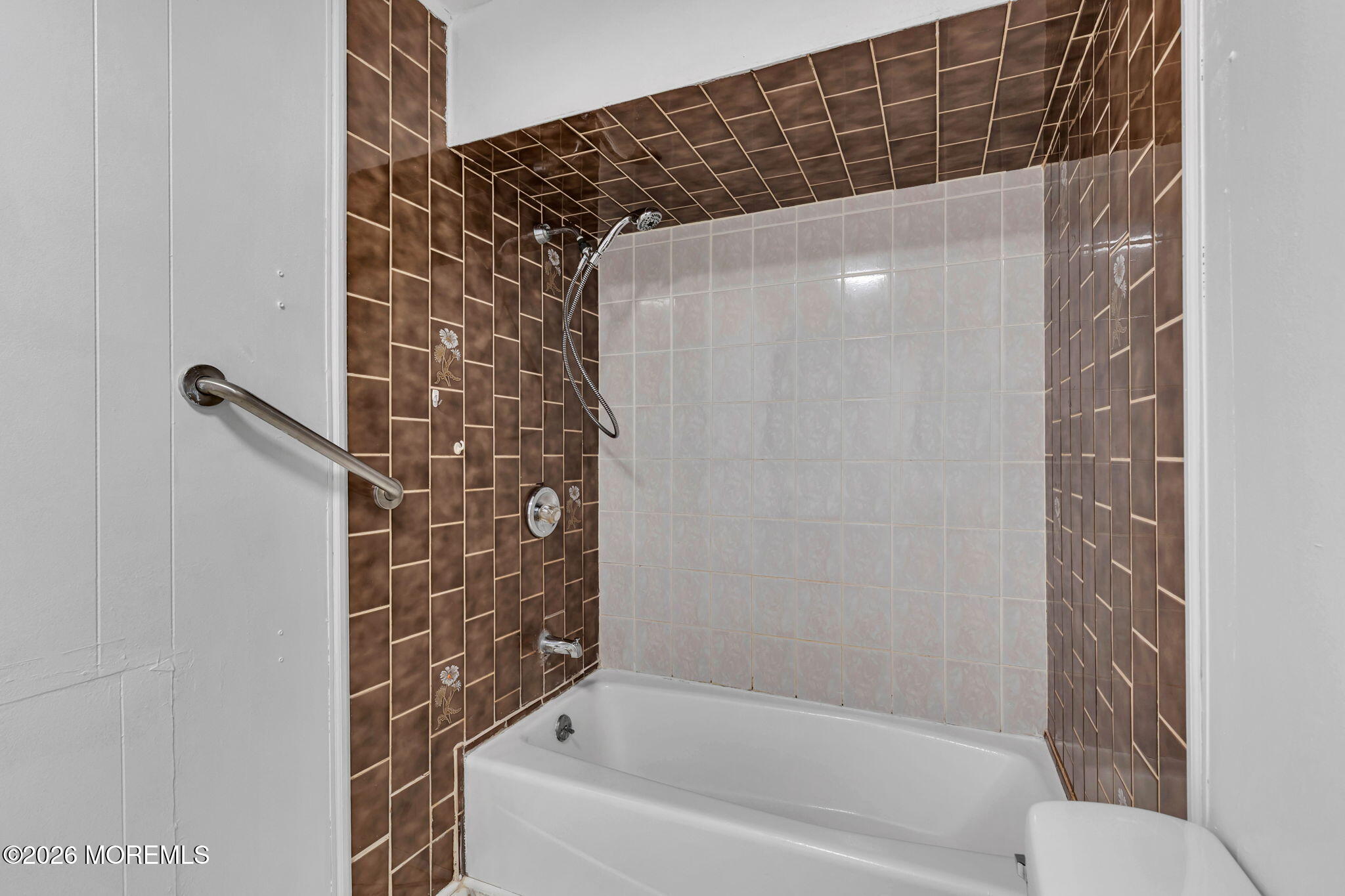 73 Maxim Road Howell, NJ 07731 - Photo 32 of 56 16-web-or-mls-_F1A4485