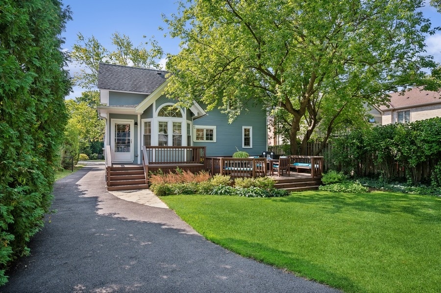 883 Elm Street Winnetka, IL 60093 - Photo 24 of 33
