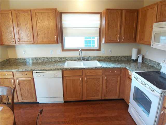 4510 Nickerson Road Columbus, OH 43228 - Photo 7 of 11 Gallery Image 7
