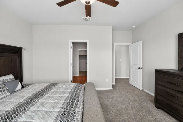 $2,500 | 17801 Prairie Land Way, Manor, TX 78653