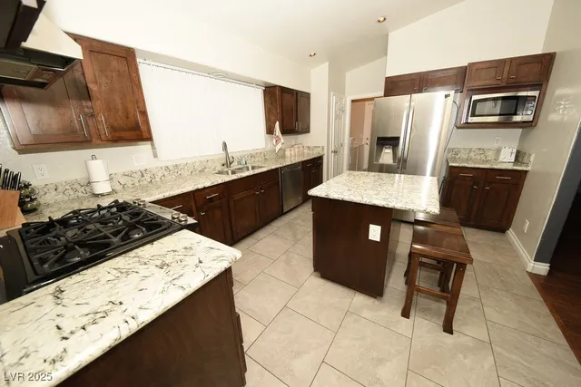 $3,300 | 4357 Flagship Court, Las Vegas, NV 89121