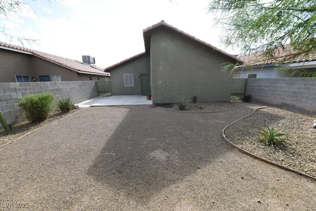 $3,300 | 4357 Flagship Court, Las Vegas, NV 89121