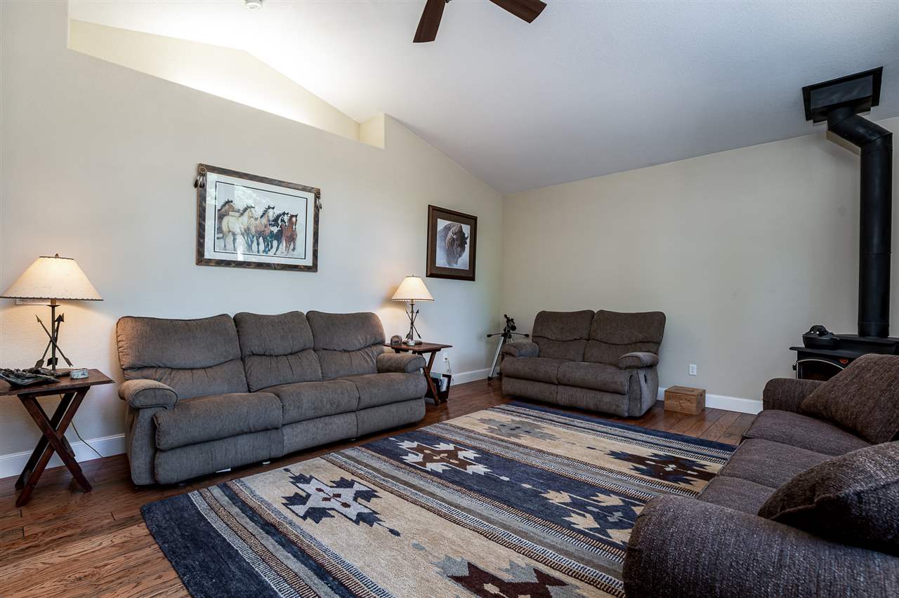 421 Haul Road McCloud, CA 96057 - Photo 11 of 27 Gallery Image 11