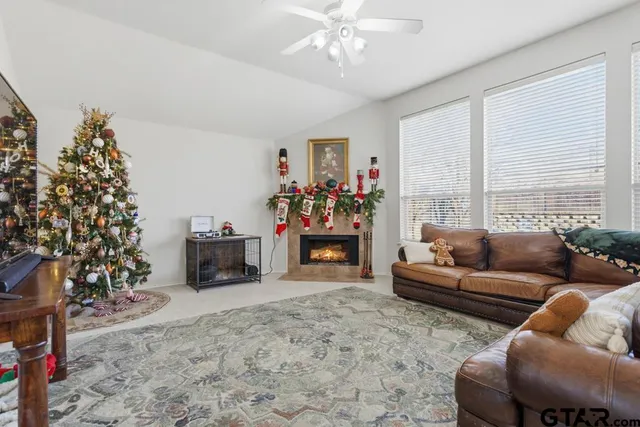 $315,000 | 5821 Thompson Place, Tyler, TX 75707