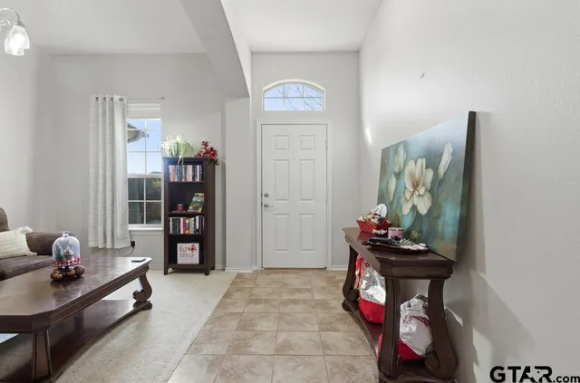 $315,000 | 5821 Thompson Place, Tyler, TX 75707