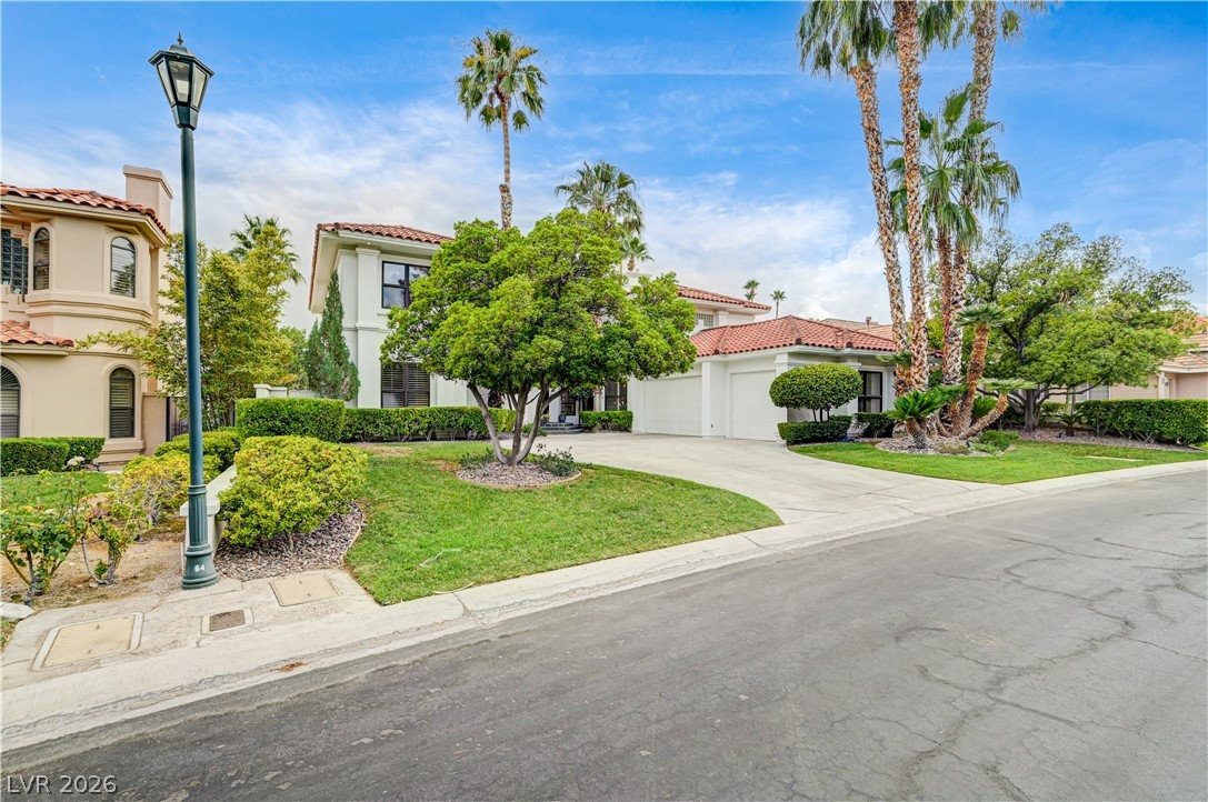 8901 Robinson Ridge Drive Las Vegas, NV 89117 - Photo 4 of 94