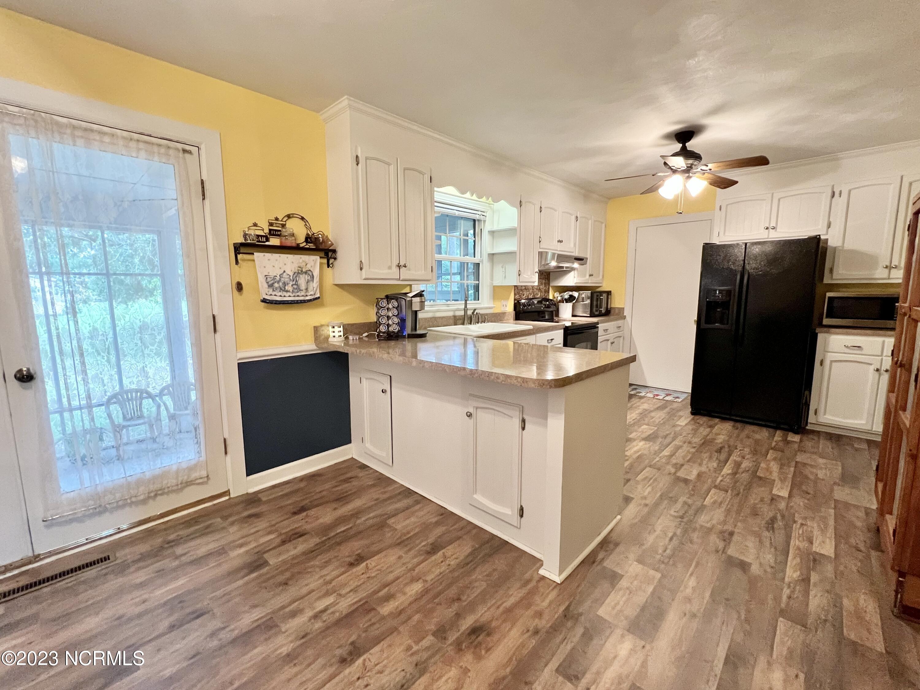 101 Manor Road Edenton, NC 27932 - Photo 4 of 16 IMG_6829