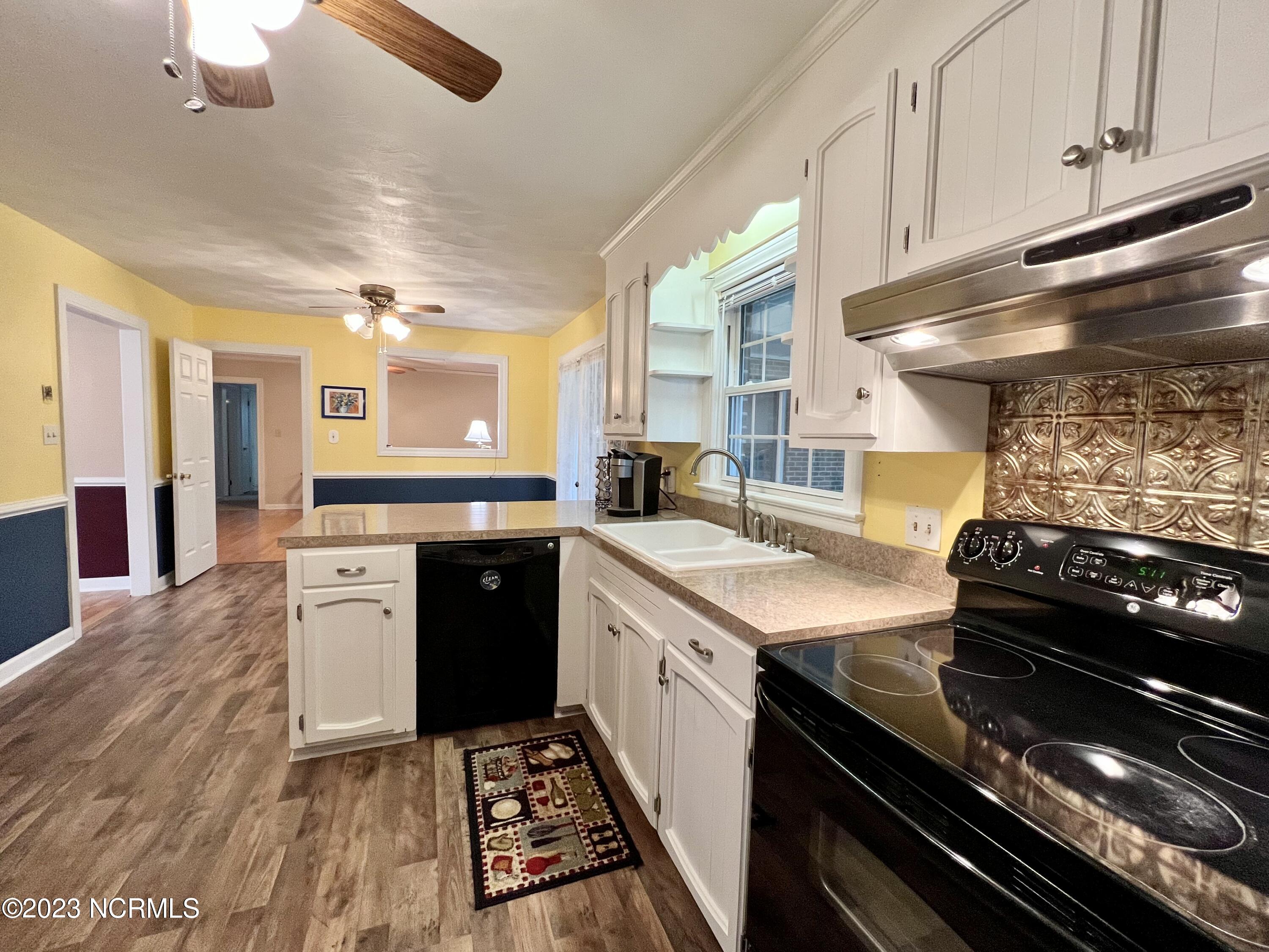 101 Manor Road Edenton, NC 27932 - Photo 5 of 16 IMG_6828
