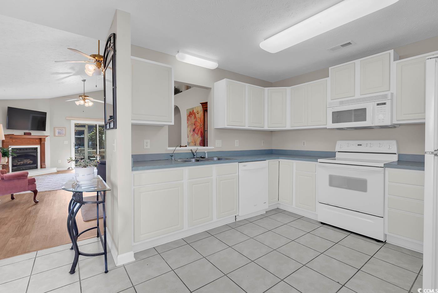 653 Pamlico Court Myrtle Beach, SC 29588 - Photo 8 of 39