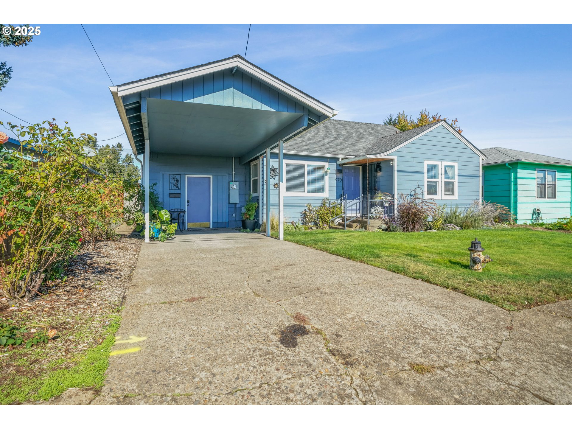 970 Southeast Ash Street Dallas, OR 97338 - Photo 3 of 33 Gallery Image 3