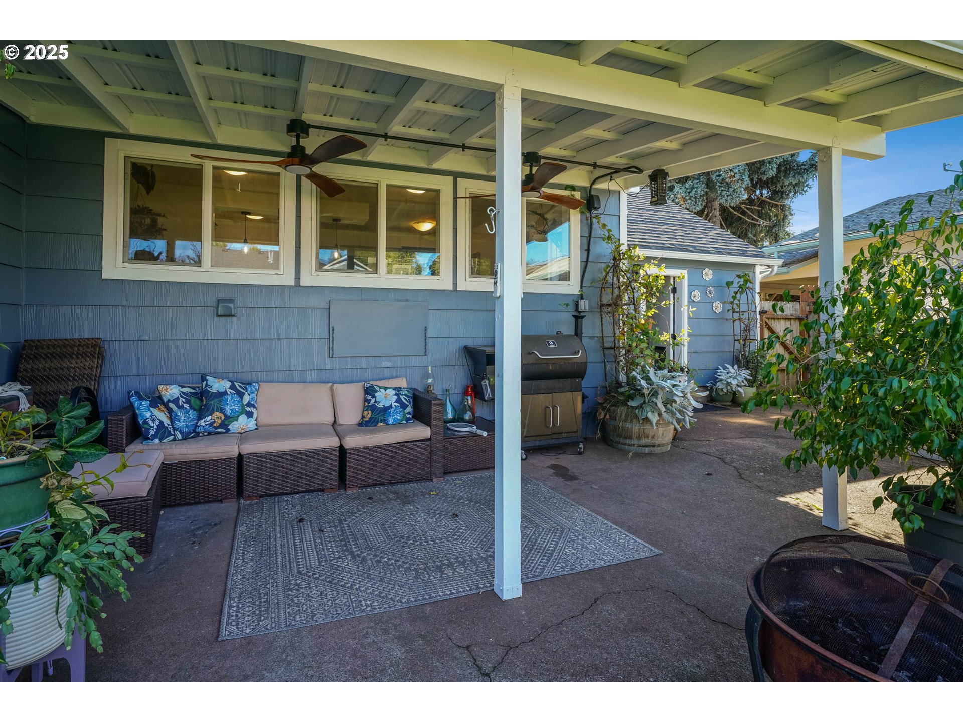 970 Southeast Ash Street Dallas, OR 97338 - Photo 32 of 33 Gallery Image 32