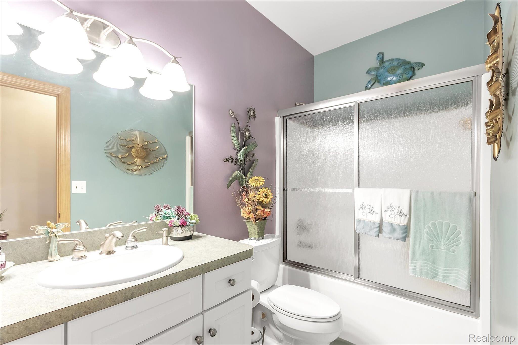 2269 West Sigler Road Carleton, MI 48117 - Photo 31 of 59 Full bath