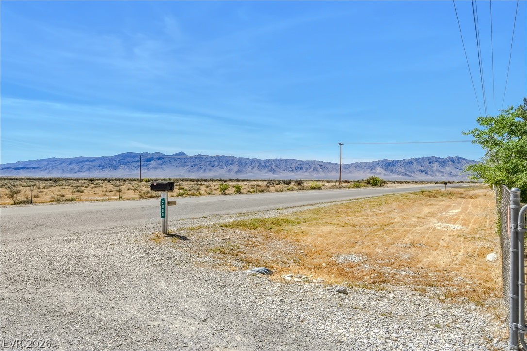 2060 East Kellogg Road Pahrump, NV 89048 - Photo 2 of 61