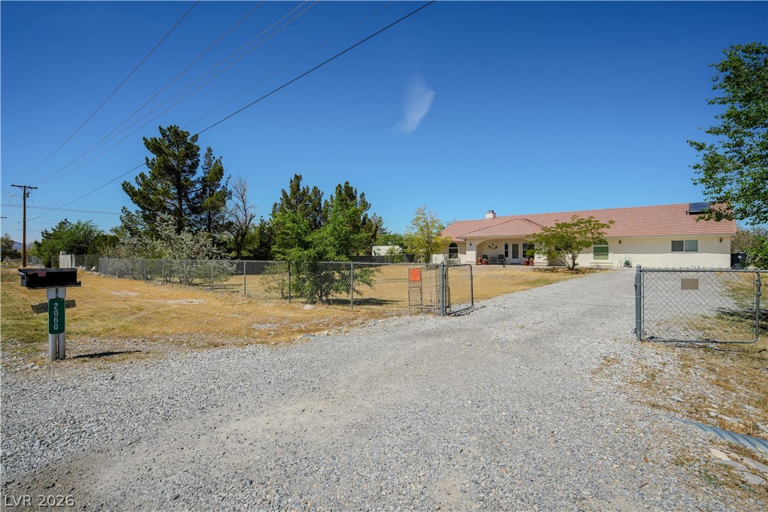 2060 East Kellogg Road Pahrump, NV 89048 - Photo 3 of 61