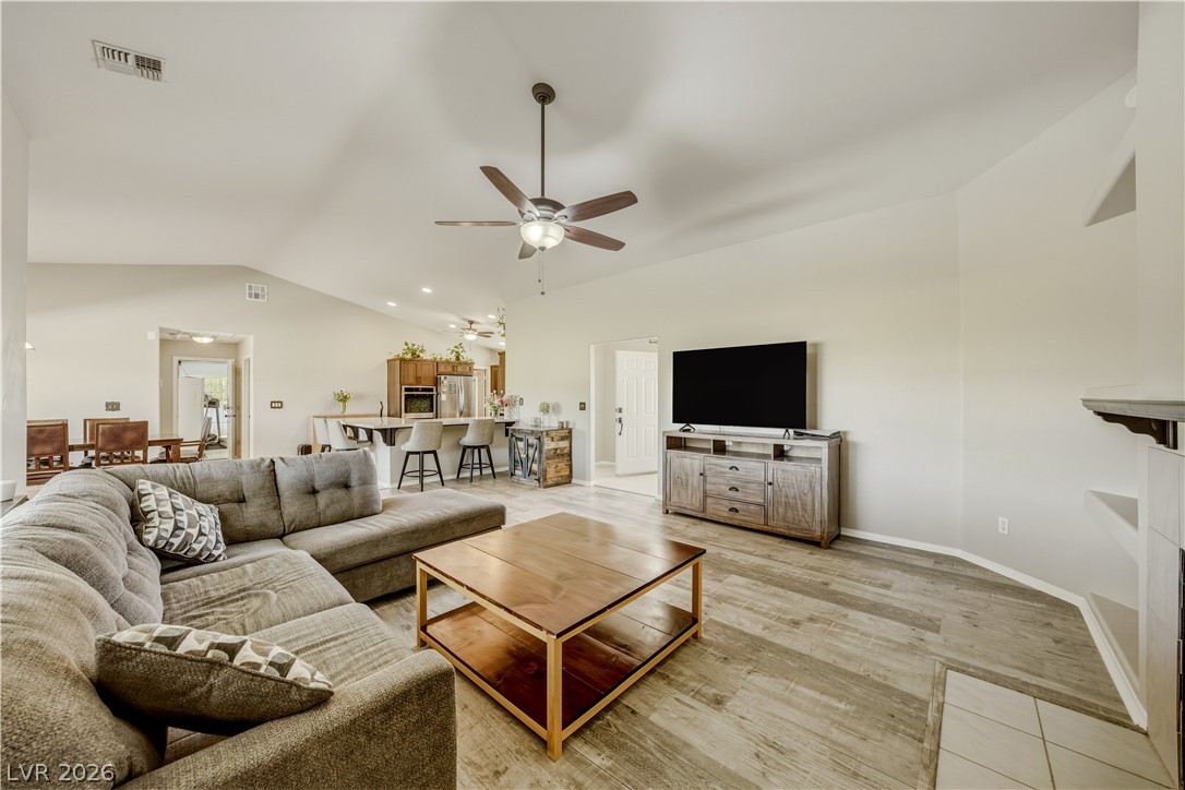 2060 East Kellogg Road Pahrump, NV 89048 - Photo 6 of 61