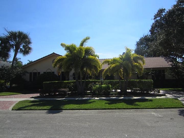 638 Southwest 15th Street Boca Raton, FL 33486 - Photo 1 of 19 Front Exterior