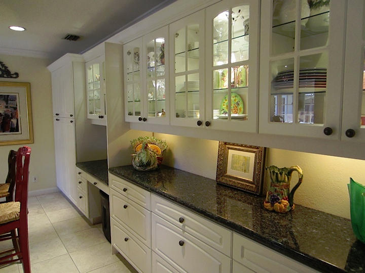 638 Southwest 15th Street Boca Raton, FL 33486 - Photo 8 of 19 Kitchen 2