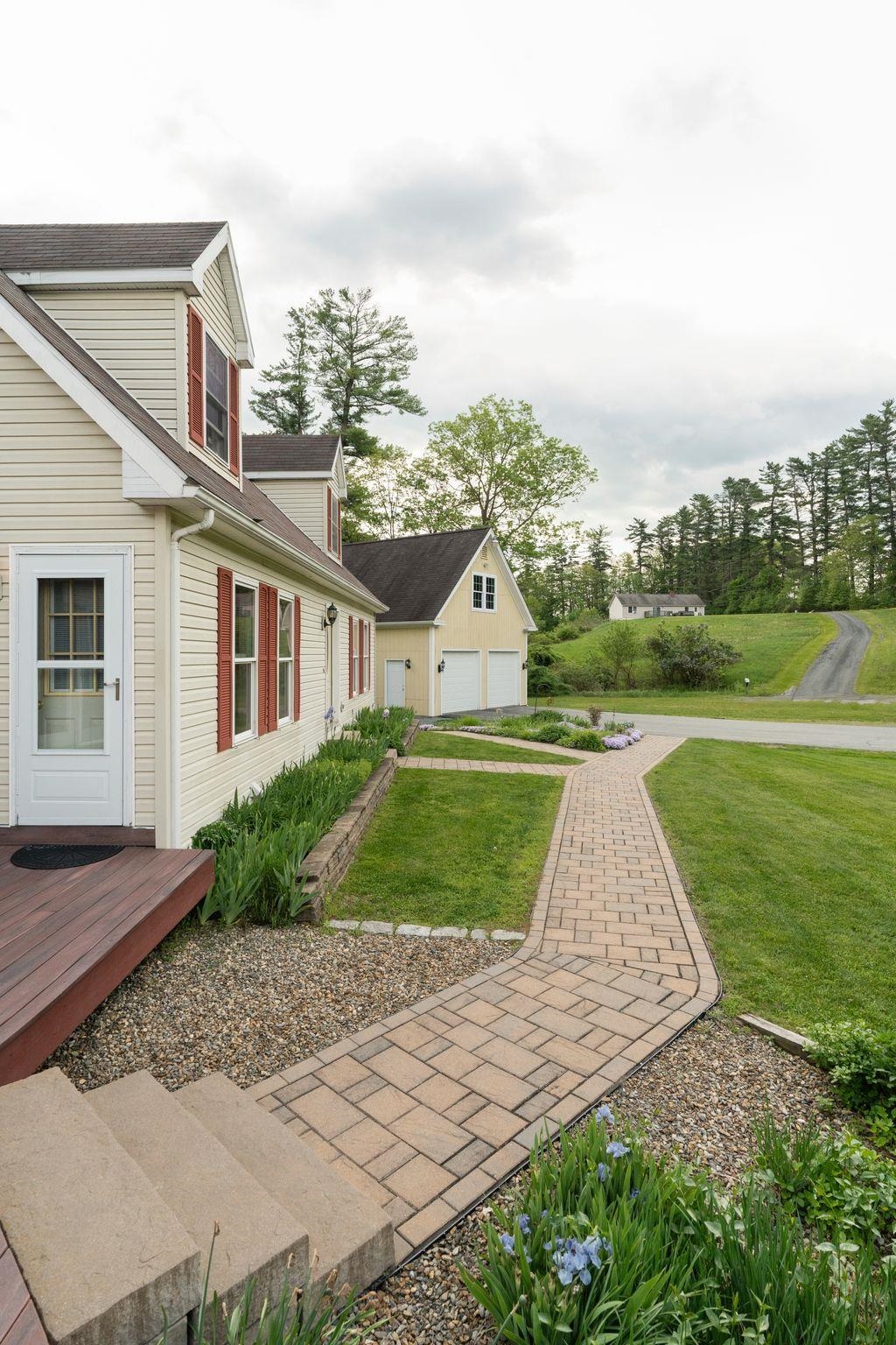 93 Belaski Road Windsor, VT 05089 - Photo 11 of 41