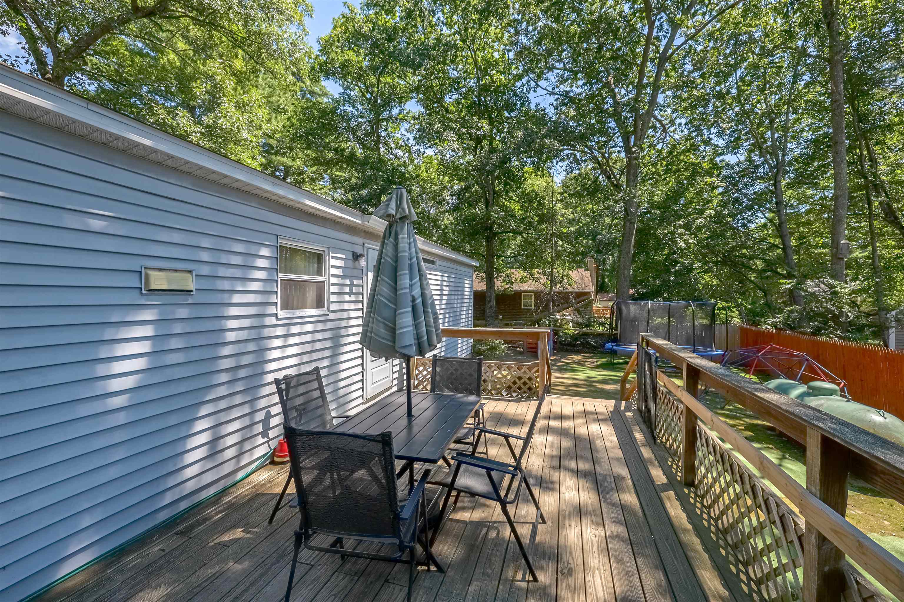 20 Riverside Drive Fremont, NH 03044 - Photo 29 of 35