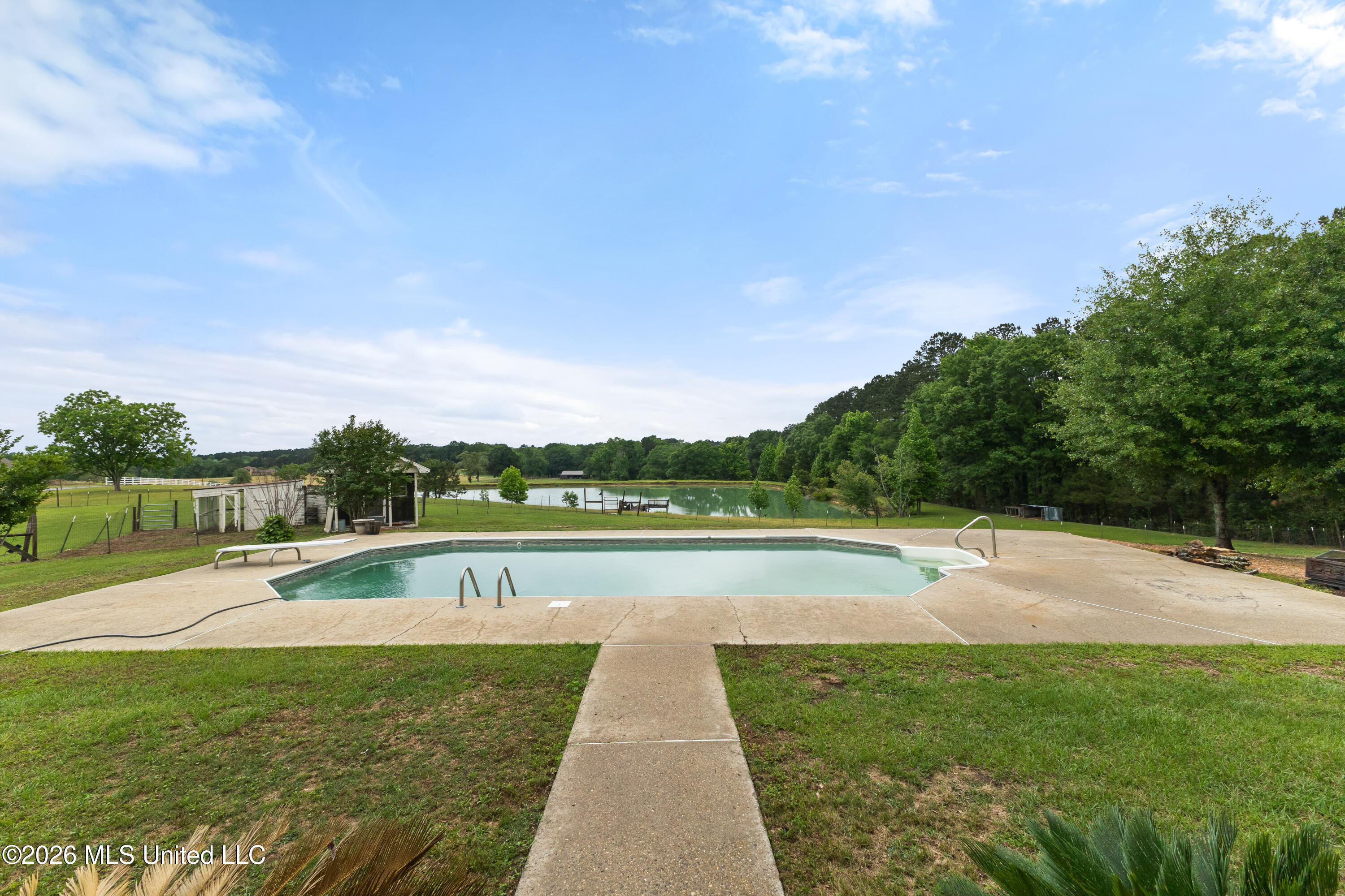 1329 Grantham Road Sumrall, MS 39482 - Photo 42 of 58 1329_Grantham_Road-44