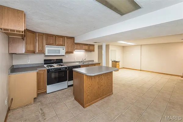 $400,000 | 6570 Ike Drive, Barnhart, MO 63012