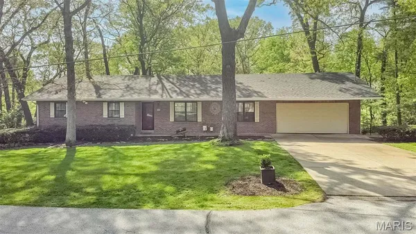 $400,000 | 6570 Ike Drive, Barnhart, MO 63012