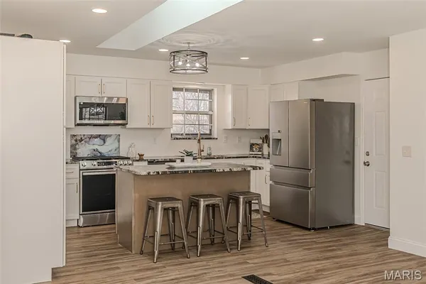 $400,000 | 6570 Ike Drive, Barnhart, MO 63012