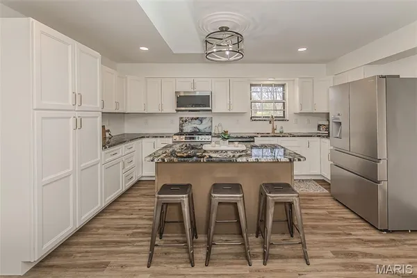 $400,000 | 6570 Ike Drive, Barnhart, MO 63012