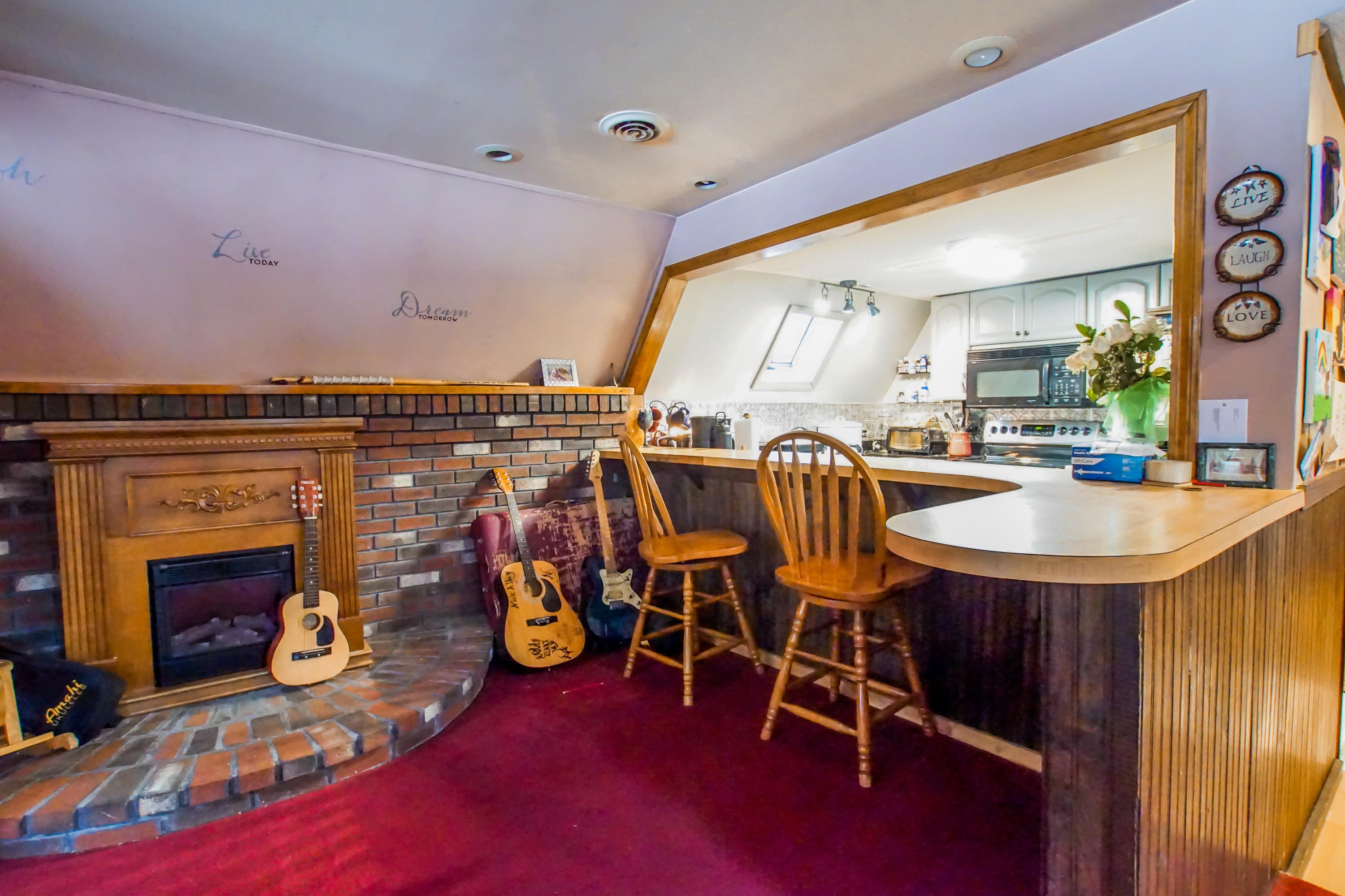 166 Marshfield Flats Road Marshfield, ME 04654 - Photo 6 of 14 Bar