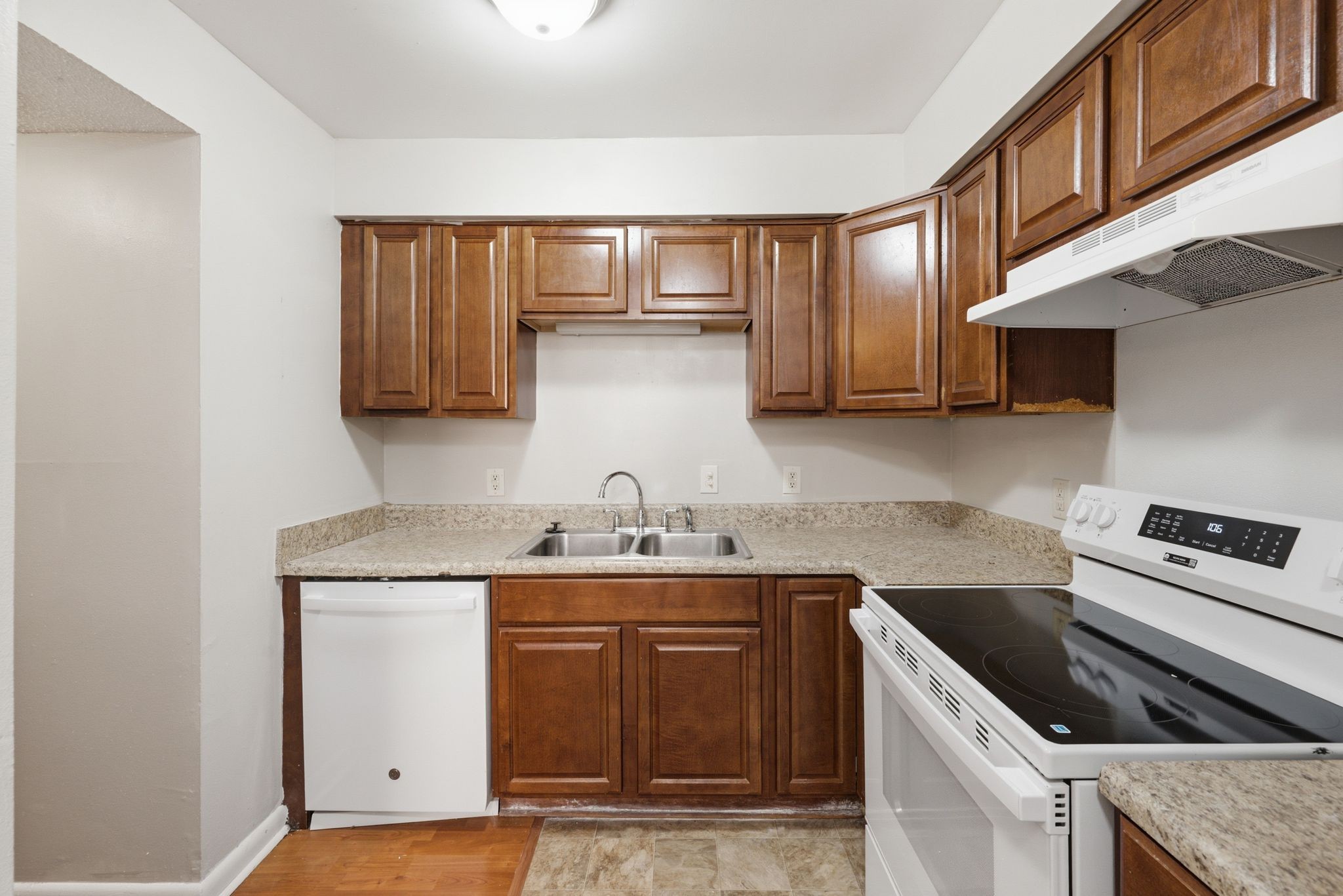 323 Forest Park Road, Unit 75 Madison, TN 37115 - Photo 10 of 25