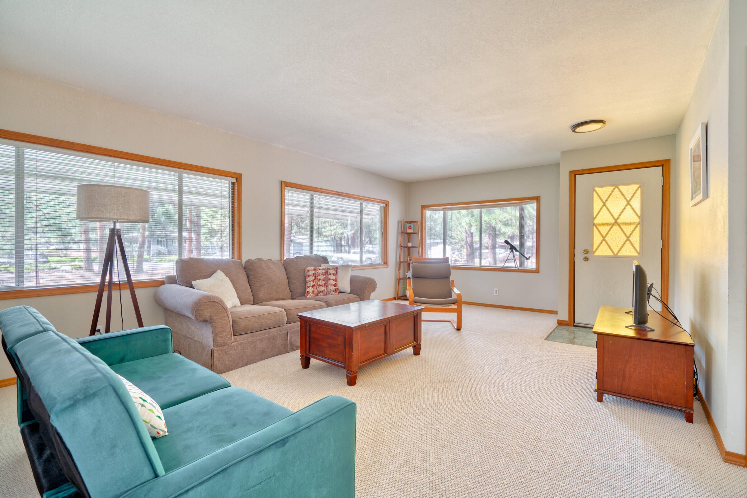 61024 Springcrest Drive Bend, OR 97702 - Photo 12 of 46 130_61024 Springcrest_Pro Property Photo