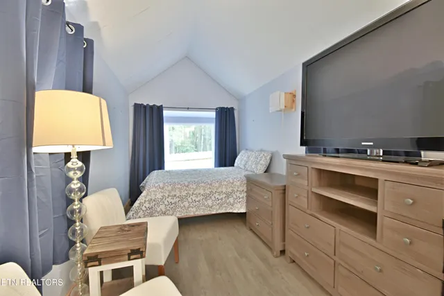 $550,000 | 5050 Hooper Highway, Cosby, TN 37722