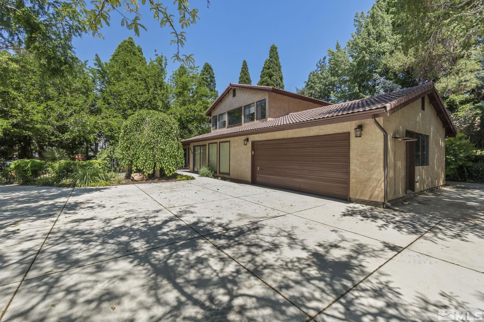 910 Spanish Springs Road Sparks, NV 89434 - Photo 1 of 40 Photo 1
