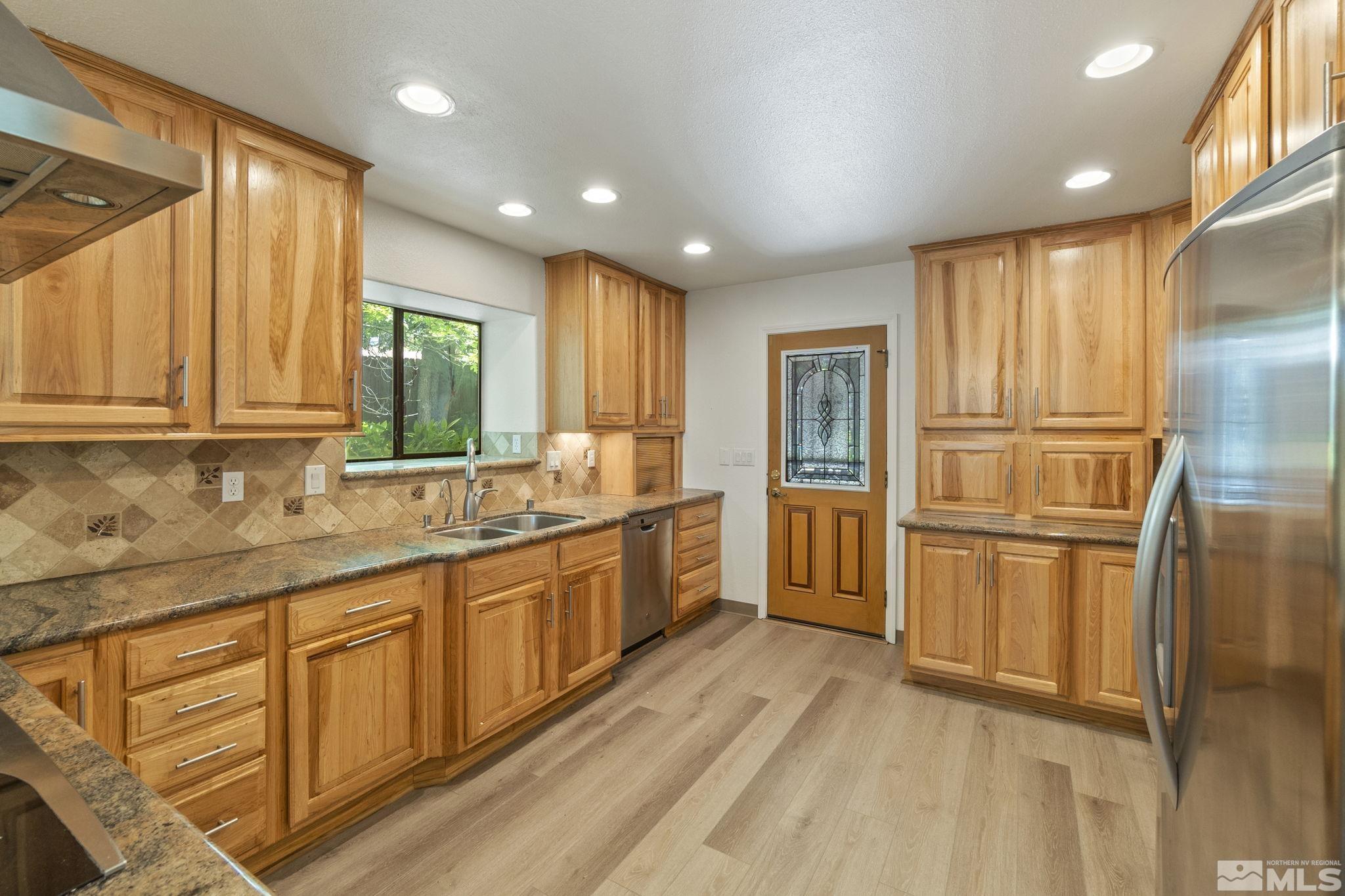 910 Spanish Springs Road Sparks, NV 89434 - Photo 14 of 40 Photo 14
