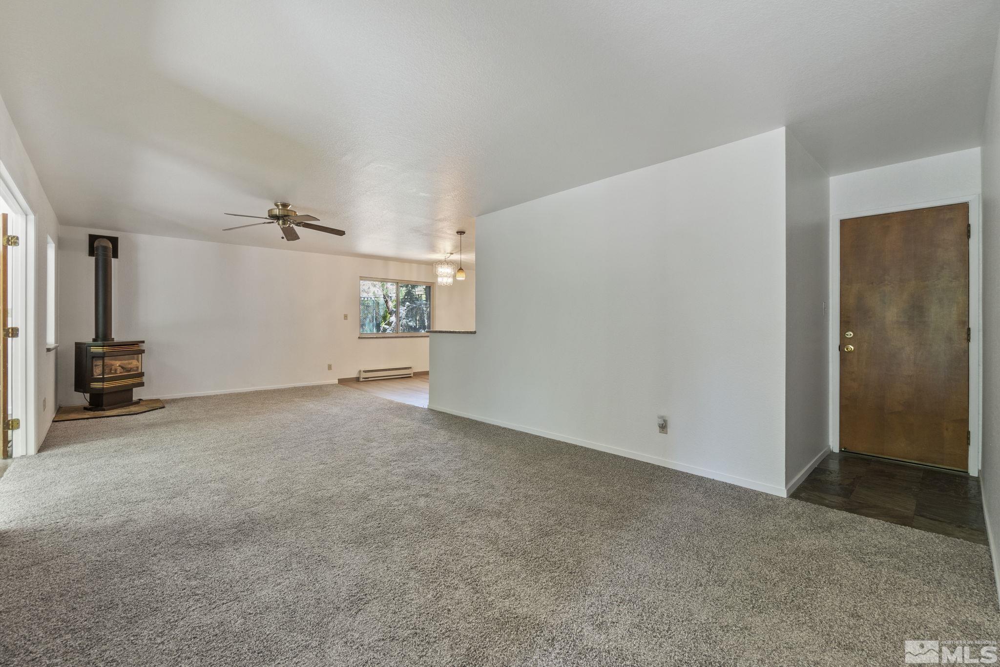 910 Spanish Springs Road Sparks, NV 89434 - Photo 6 of 40 Photo 6