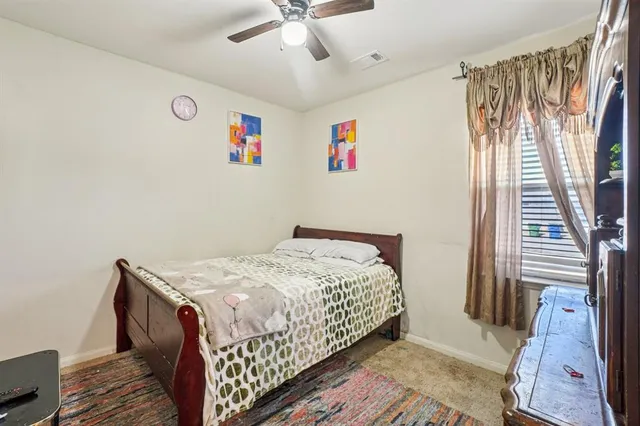 $2,300 | 1800 Tyne Way, Crowley, TX 76036