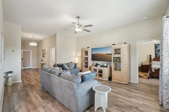 $2,300 | 1800 Tyne Way, Crowley, TX 76036