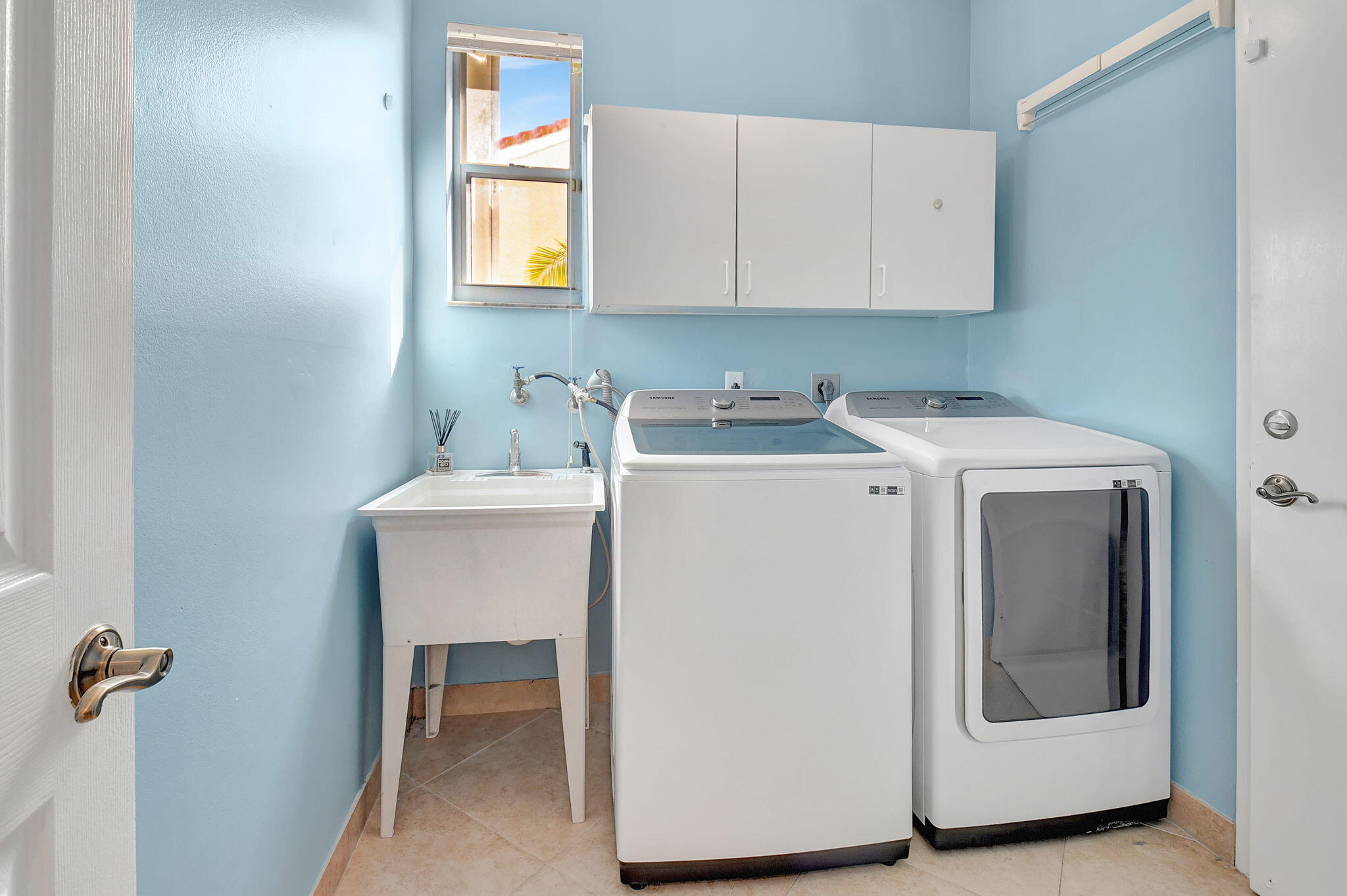 9639 Tavernier Drive Boca Raton, FL 33496 - Photo 24 of 58 21-web-or-mls-DSC_8652