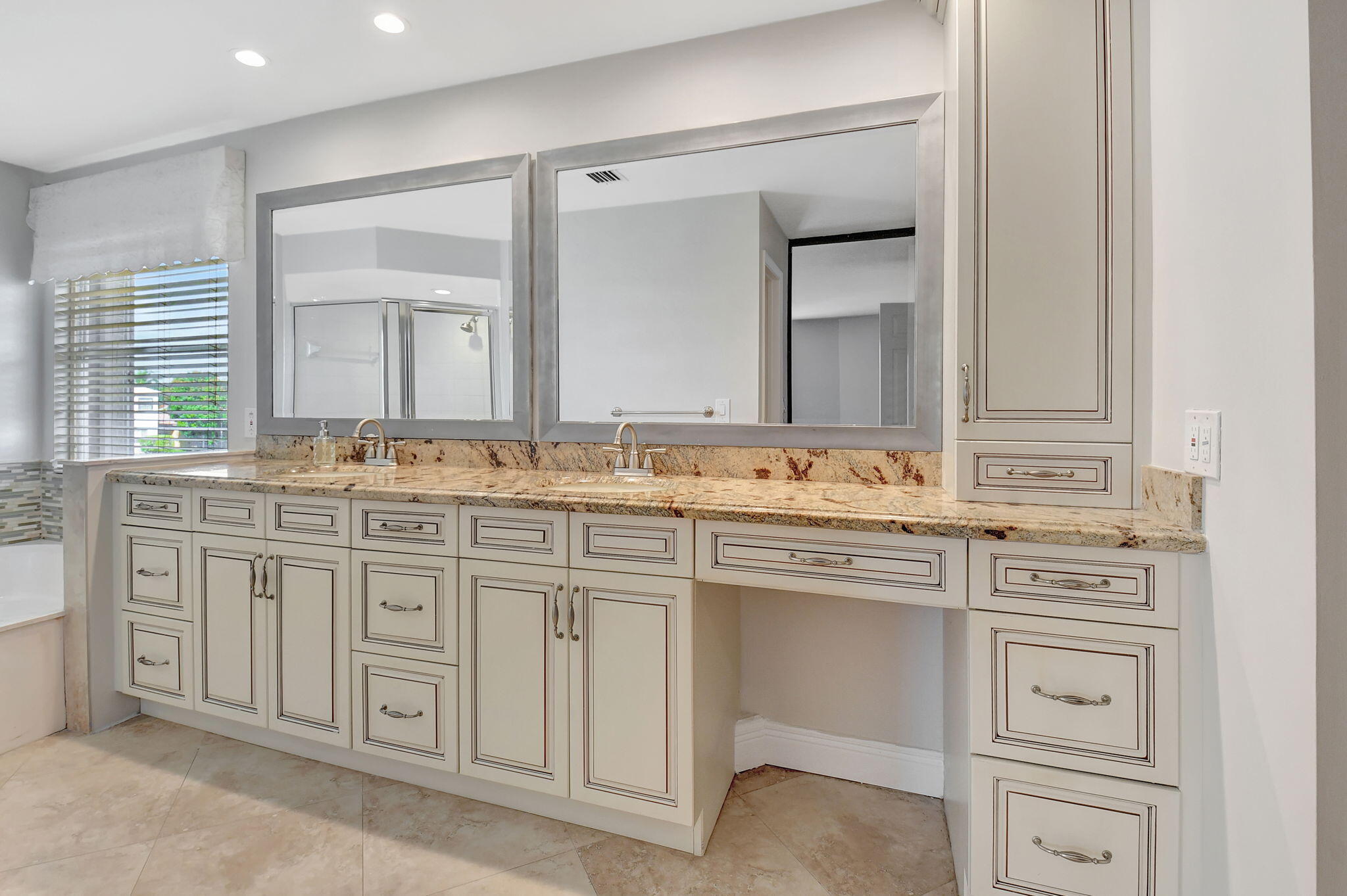 9639 Tavernier Drive Boca Raton, FL 33496 - Photo 31 of 58 28-web-or-mls-DSC_8517