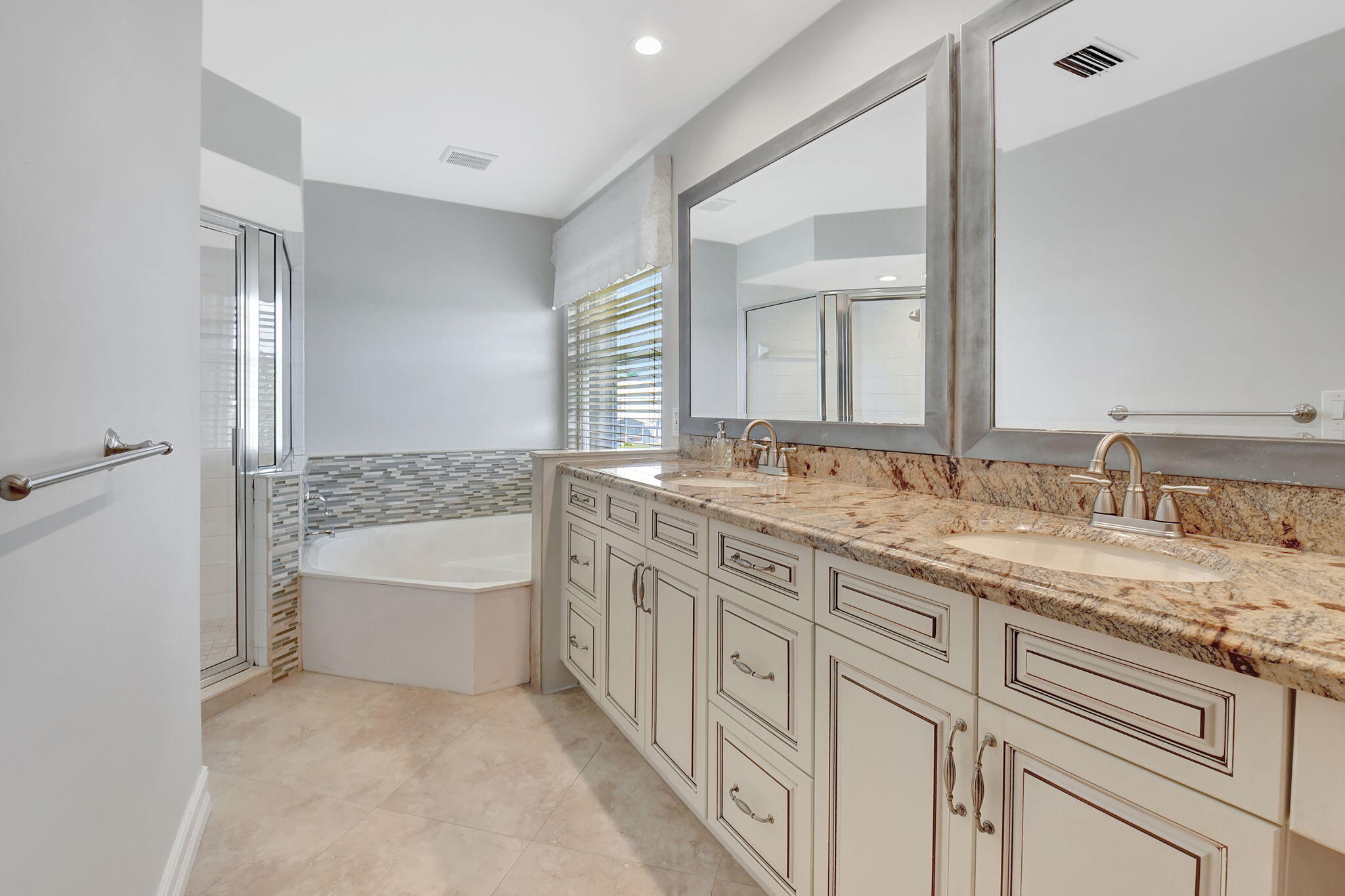 9639 Tavernier Drive Boca Raton, FL 33496 - Photo 32 of 58 29-web-or-mls-DSC_8522