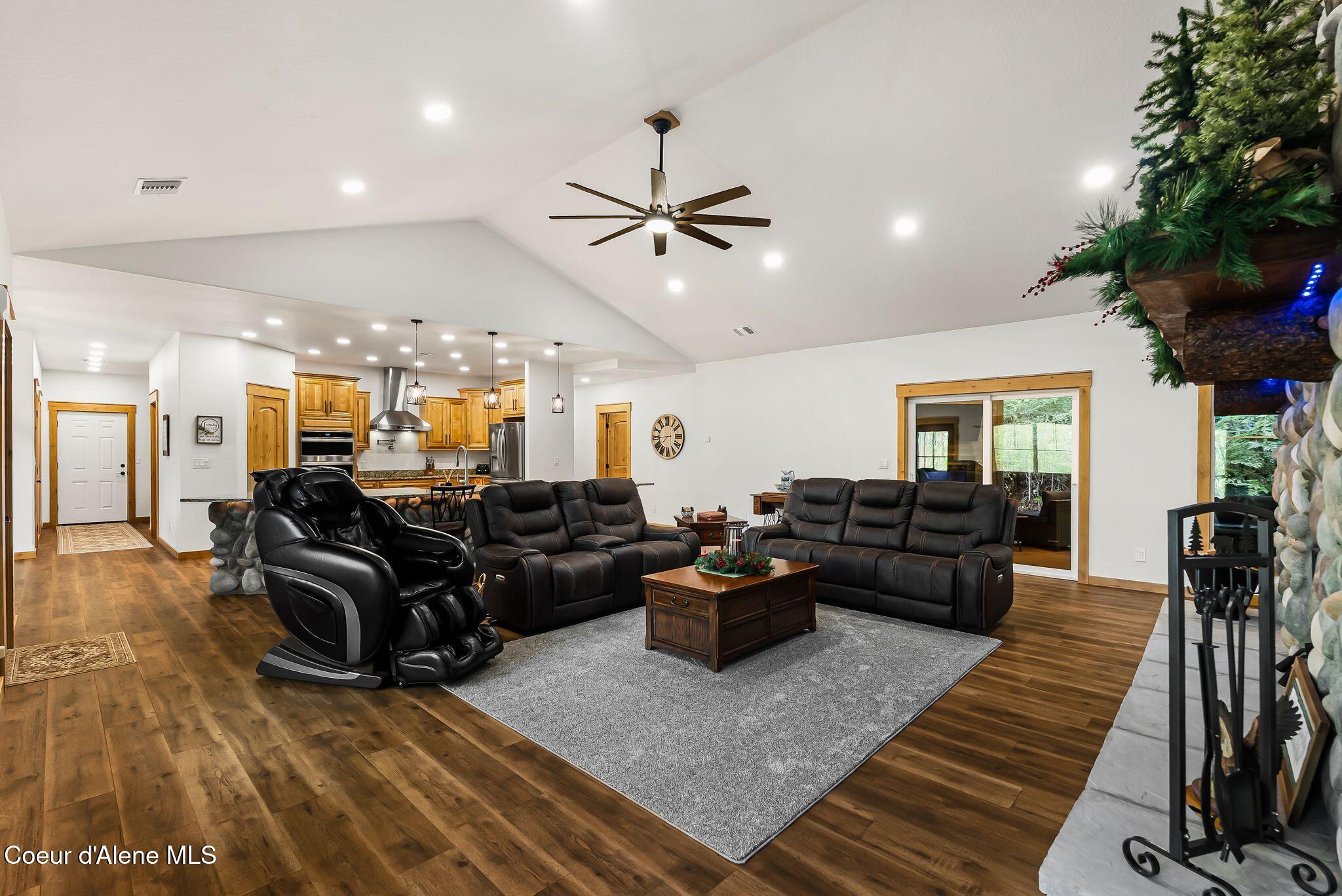474 Granite Ridge Road East Sandpoint, ID 83864 - Photo 20 of 60 20_DSC07885